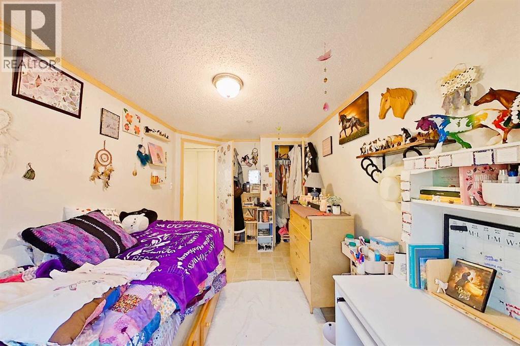 308 1A Avenue SW - 8