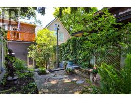 Rear - 95 Parkside Drive, Toronto, ON M6R2Y8 Photo 33