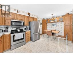 1 Cochrane Crescent - photo 13