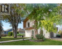 251 Douglas Crescent, Richmond, BC V7B1E4 Photo 29