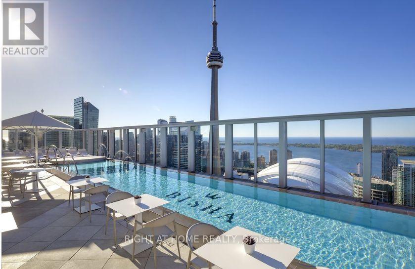 2307 - 88 BLUE JAYS WAY SW, Toronto (Waterfront Communities) — photo 2
