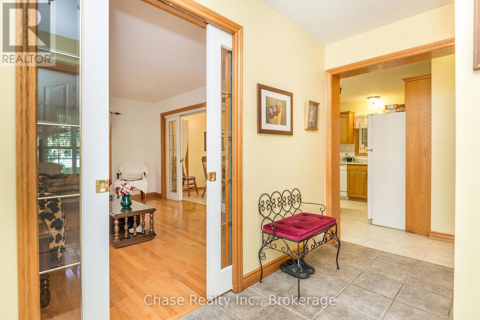 36 TOPAZ STREET - 4