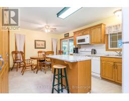 36 Topaz Street, Wasaga Beach, ON L9Z1X7 Photo 7