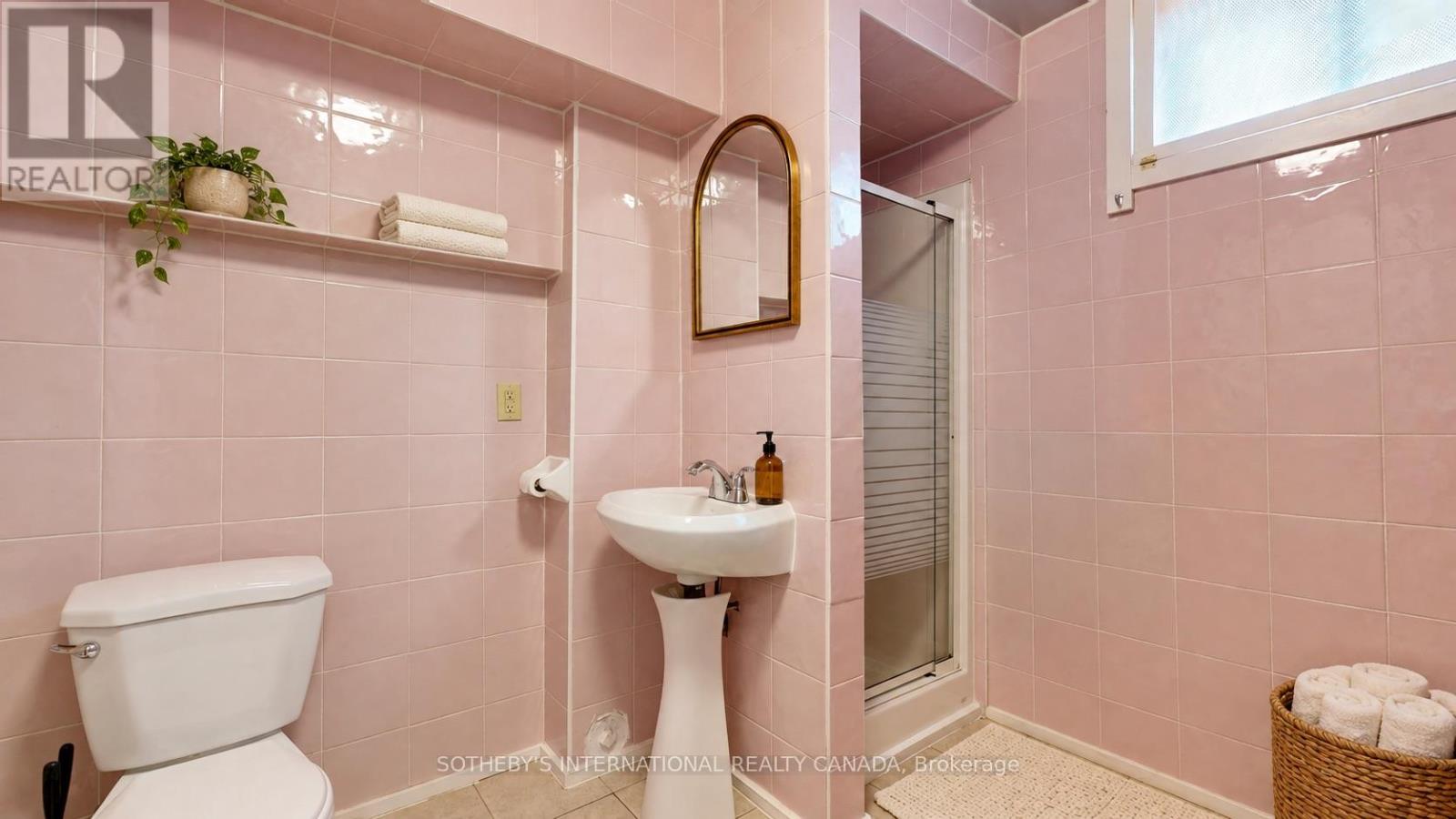 131 John Street East, Bradford West Gwillimbury, ON photo 37