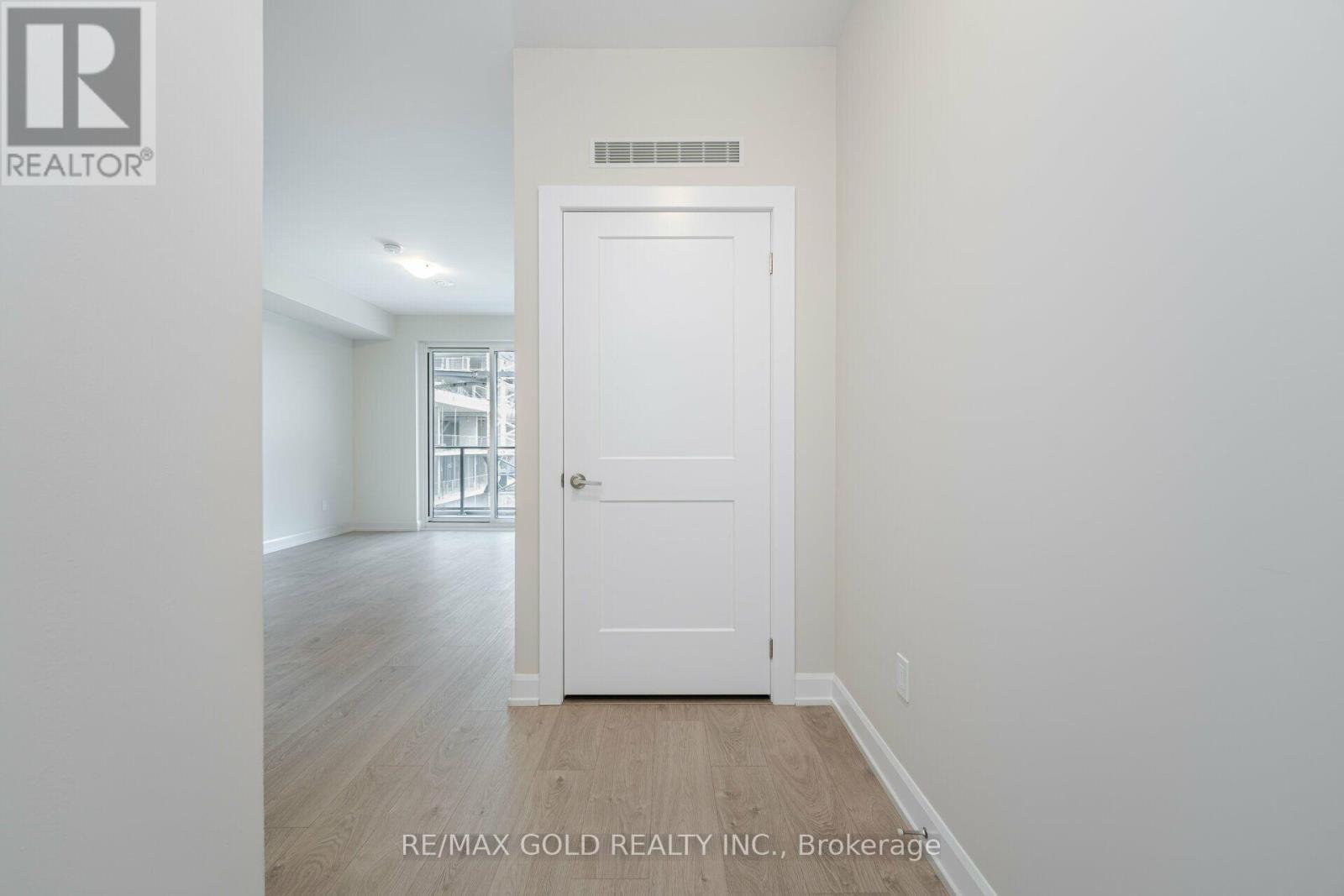 817 - 3220 WILLIAM COLTSON AVENUE, Oakville (OA Rural Oakville) — photo 6