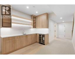 528 52 Avenue Sw, Calgary, AB T2V0B2 Photo 40