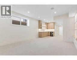 528 52 Avenue Sw, Calgary, AB T2V0B2 Photo 43