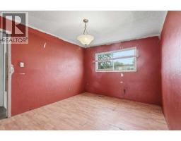 5114 Bowness Road NW - photo 29