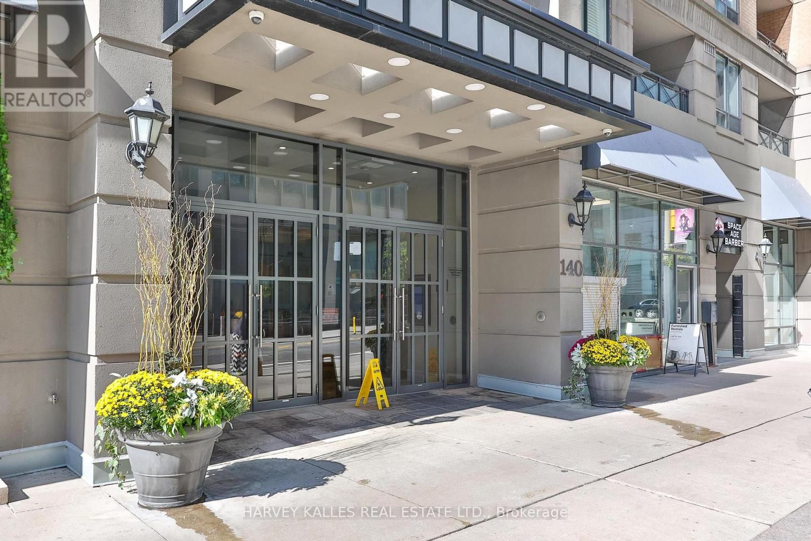 #515 140 SIMCOE STREET - 5