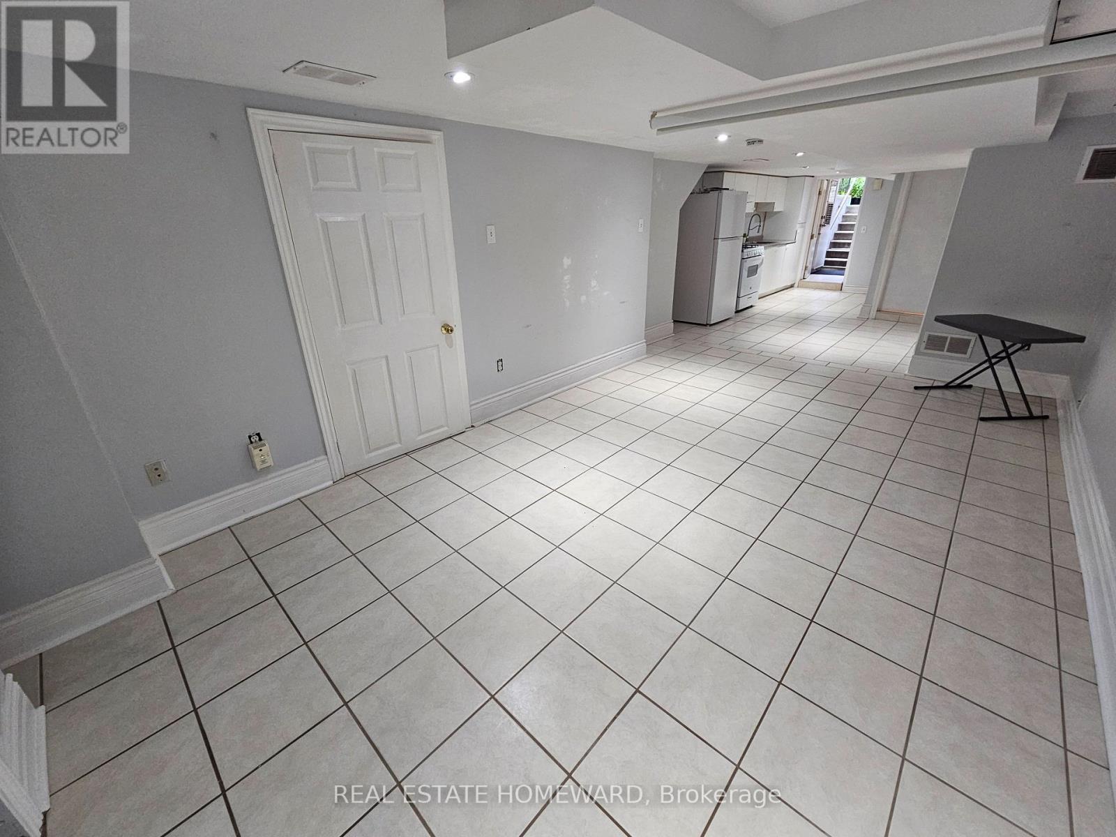 19 Keystone Avenue — photo 14