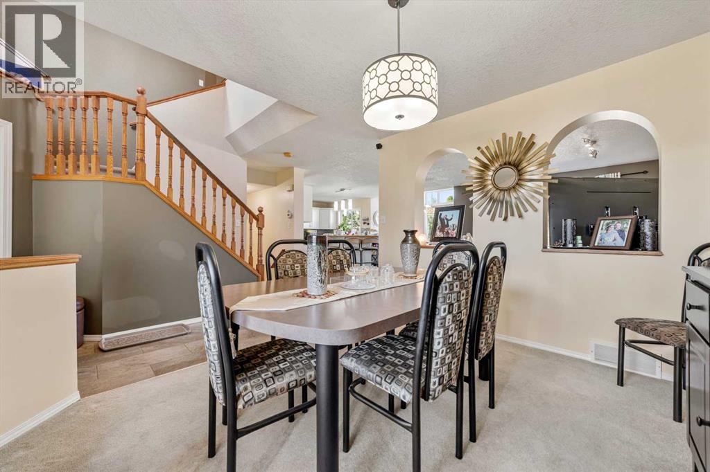 27 Fairmont Garden Road S - 4