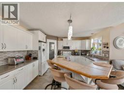 27 Fairmont Garden Road S, Lethbridge, AB T1K7L2 Photo 37