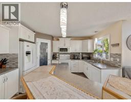 27 Fairmont Garden Road S, Lethbridge, AB T1K7L2 Photo 36
