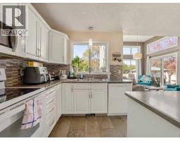 27 Fairmont Garden Road S, Lethbridge, AB T1K7L2 Photo 40