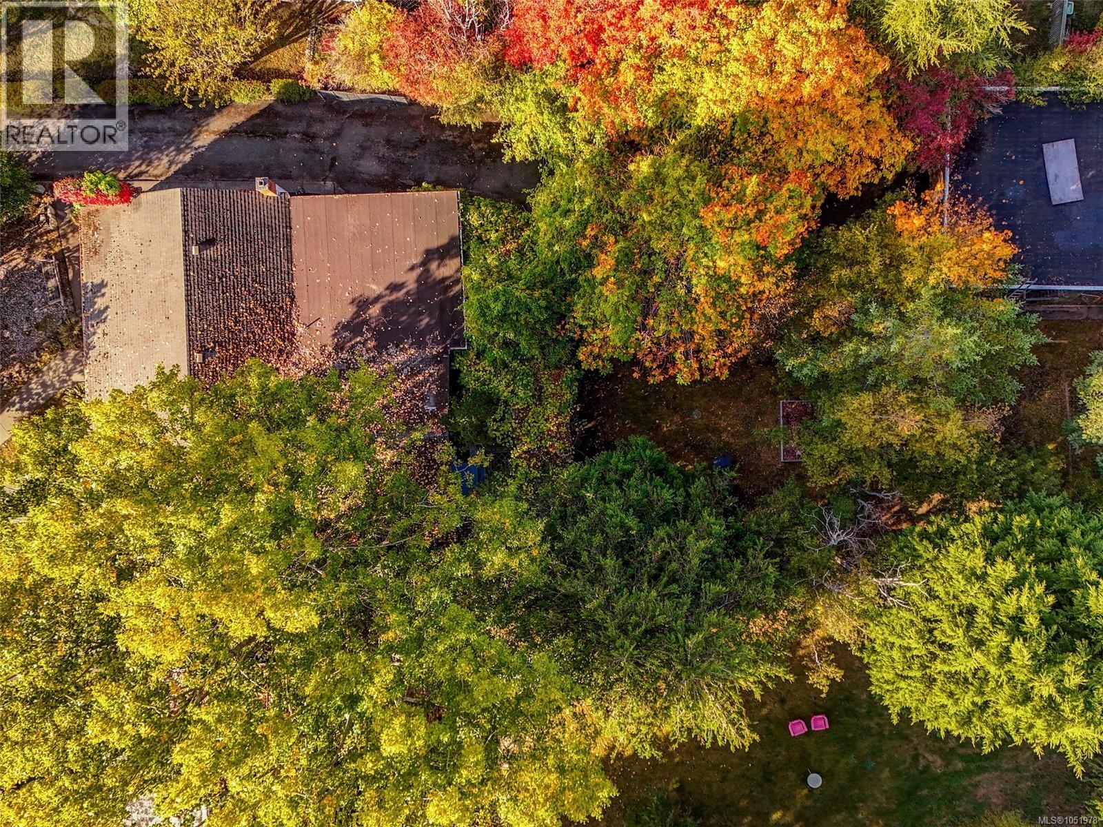1614 Richardson St, Victoria - Image 1