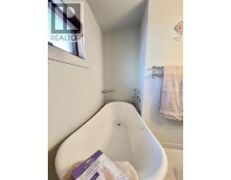 1407 4 Avenue S - photo 30