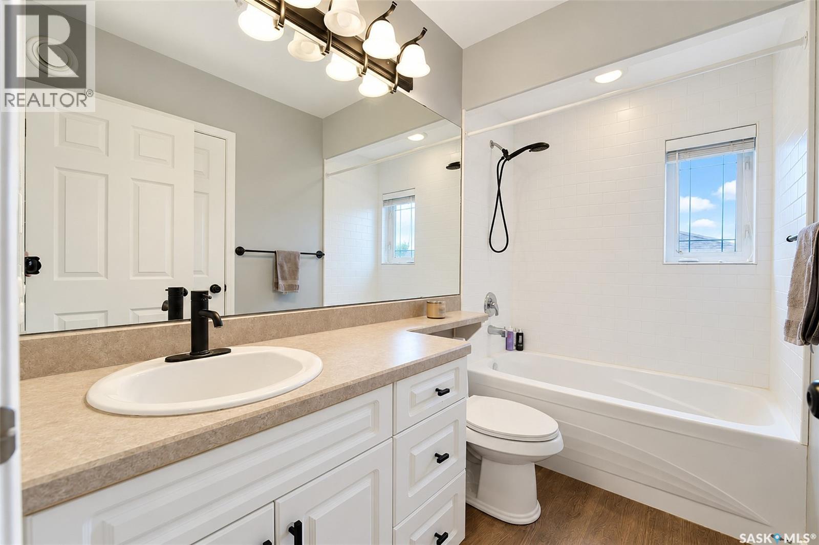 607 4th STREET W - 29