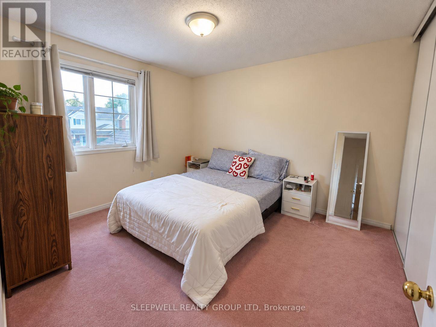 2 JACKMAN TERRACE, Ottawa — photo 10