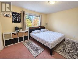 2 Jackman Terrace, Ottawa, ON K2L4E2 Photo 13