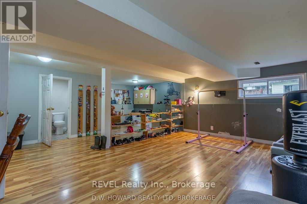 7116 Harriman Street — photo 21