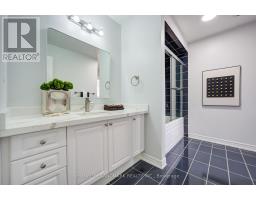 1238 Atkins Drive, Newmarket, ON L3X0B6 Photo 30