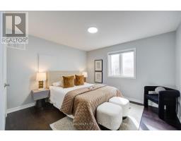 1238 Atkins Drive, Newmarket, ON L3X0B6 Photo 32