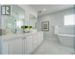 1238 Atkins Drive, Newmarket, ON L3X0B6 Photo 39