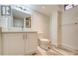 1238 Atkins Drive, Newmarket, ON L3X0B6 Photo 45