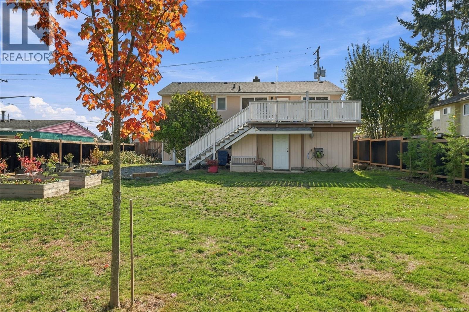 1088 Nelson St - 51