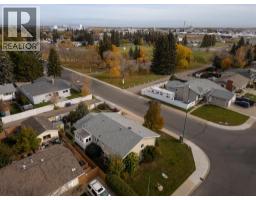 1206 27th Street N, Lethbridge, AB T1H3X9 Photo 44