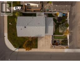 1206 27th Street N, Lethbridge, AB T1H3X9 Photo 43