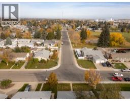 1206 27th Street N, Lethbridge, AB T1H3X9 Photo 48