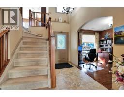 264 Willowmere Close - photo 4