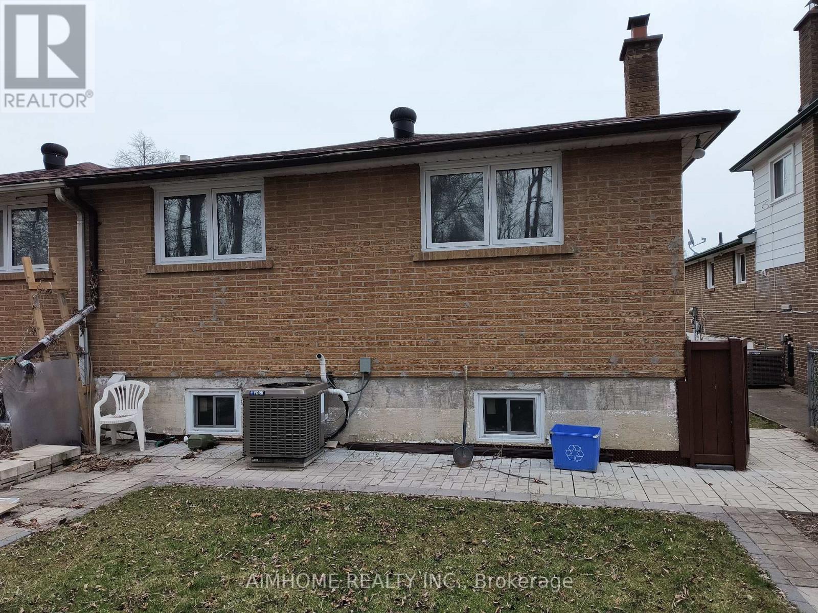 68 MENTOR BOULEVARD, Toronto (Hillcrest Village) — photo 11