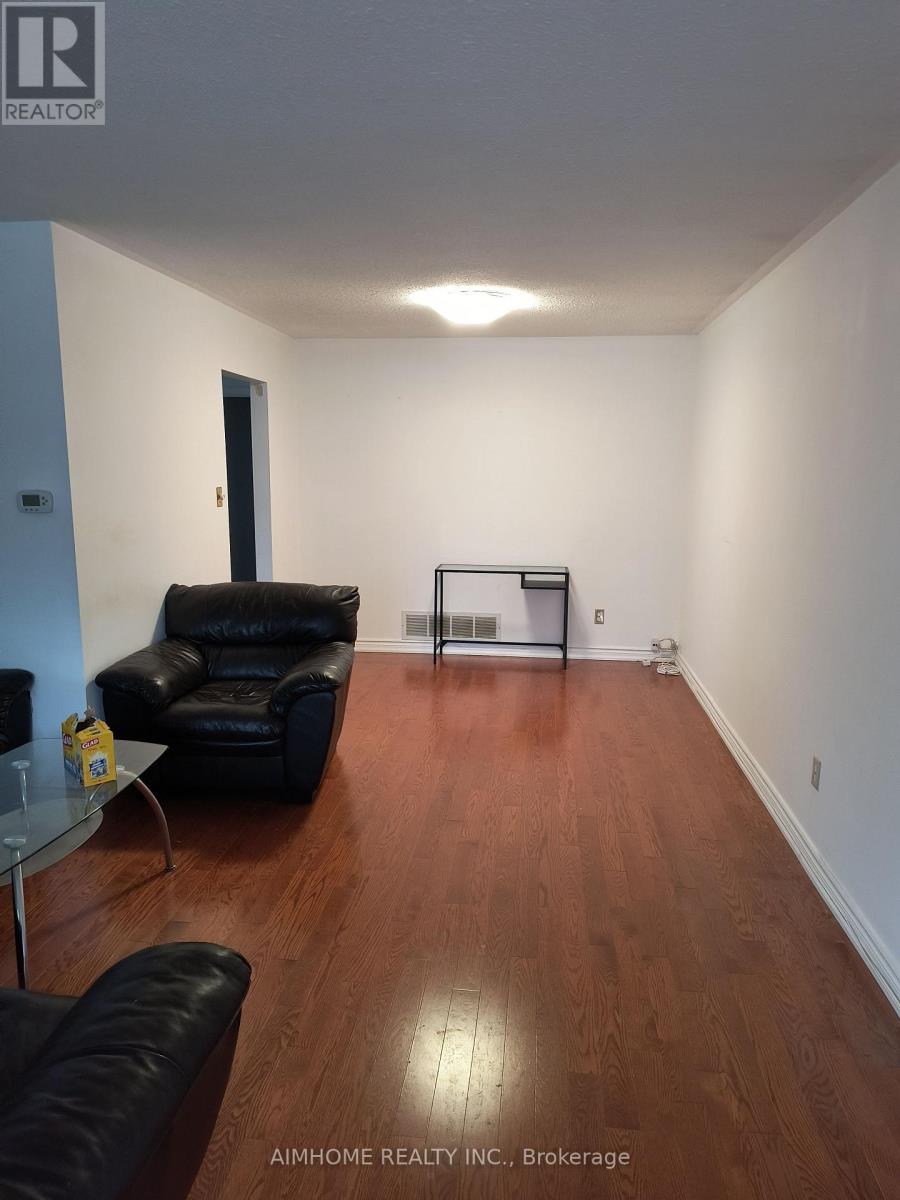 68 MENTOR BOULEVARD, Toronto (Hillcrest Village) — photo 5