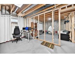 127, 100 Coopers Common Sw, Airdrie, AB T4B3C7 Photo 28