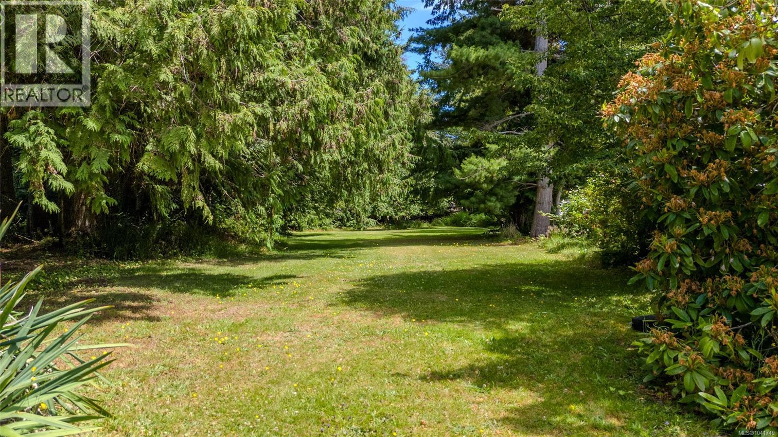 Lot 9 Johnstone Rd, Parksville - Image 1