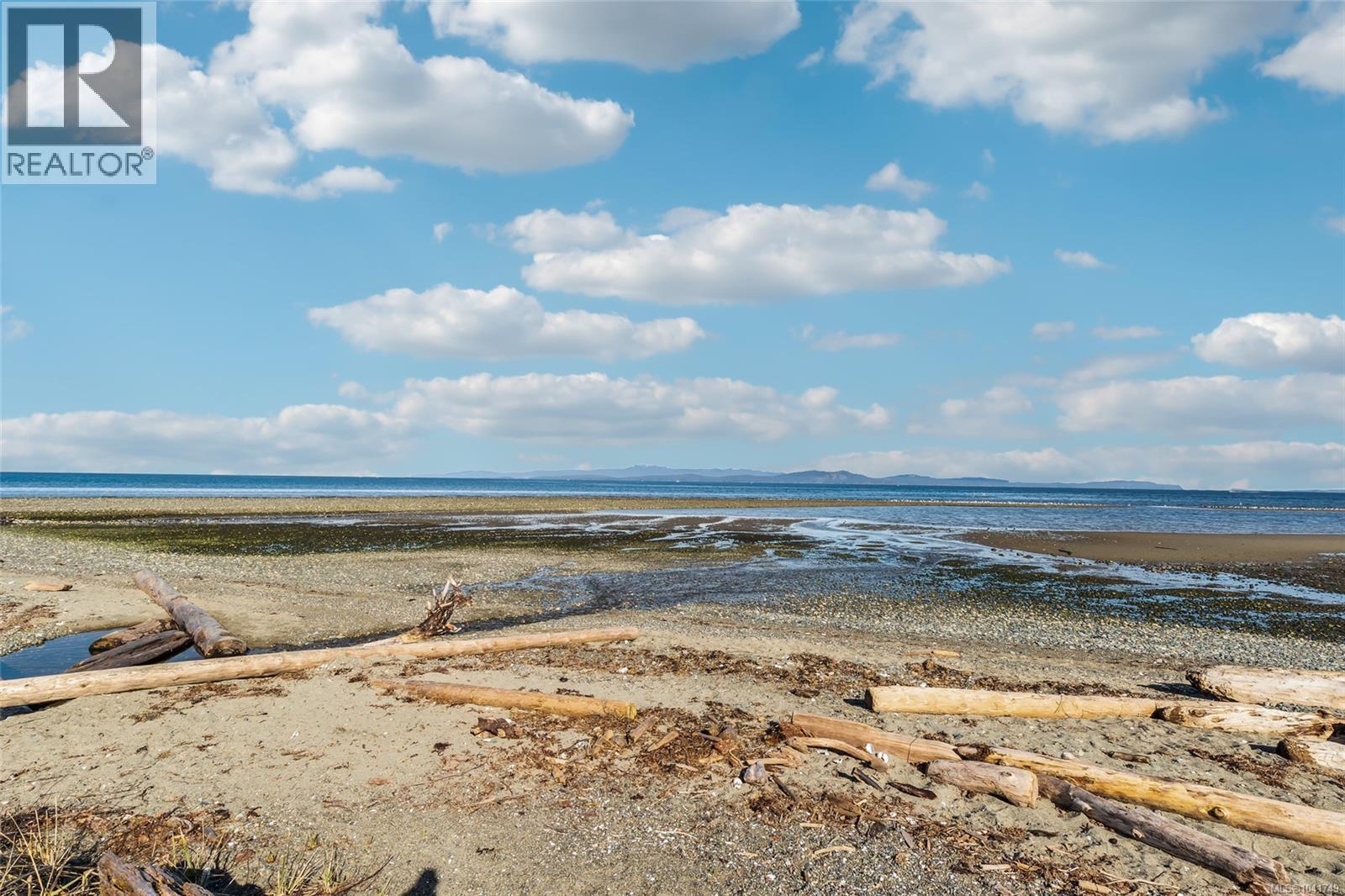 Lot 9 Johnstone Rd, Parksville - Image 1