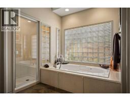 39 Baycrest Court SW - photo 28