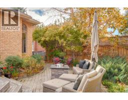 39 Baycrest Court SW - photo 44