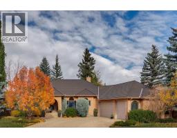 39 Baycrest Court SW - photo 1