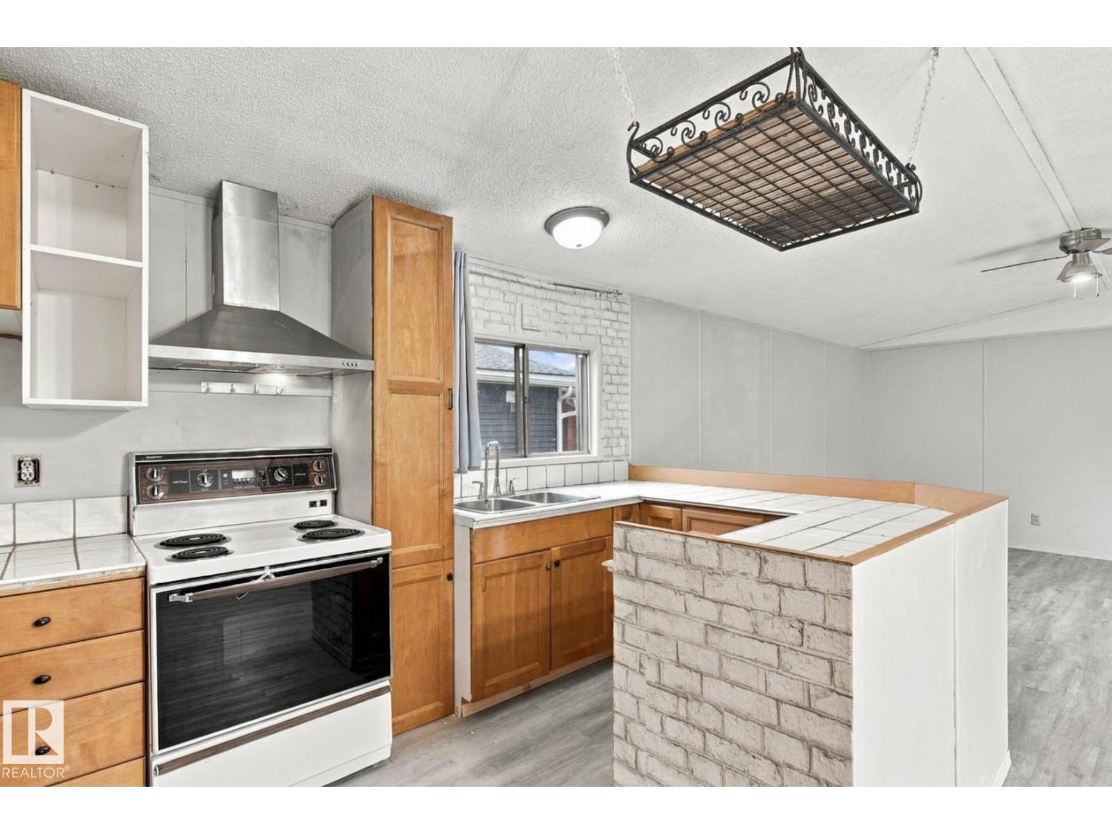 2664 Lakeview Dr NW - 14