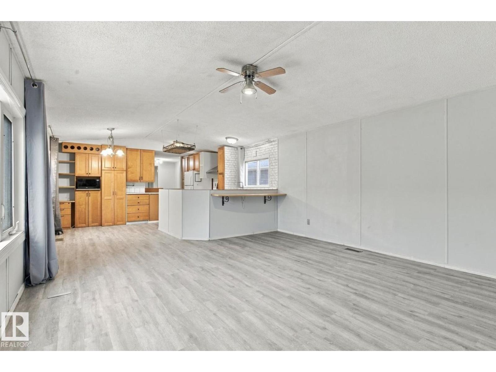 2664 Lakeview Dr NW - 5