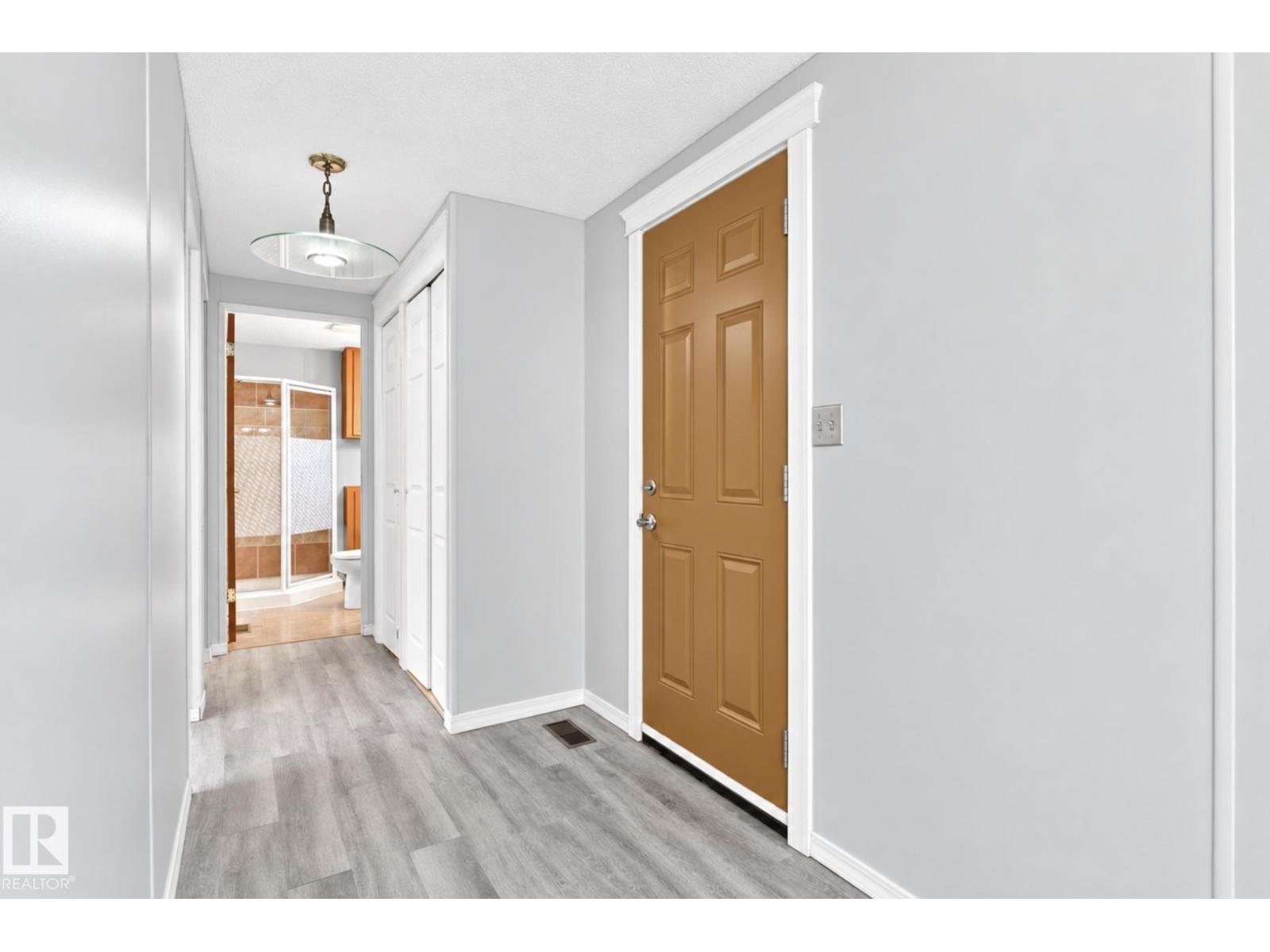 2664 Lakeview Drive NW, Westview Village — photo 4 of 30: Property photo