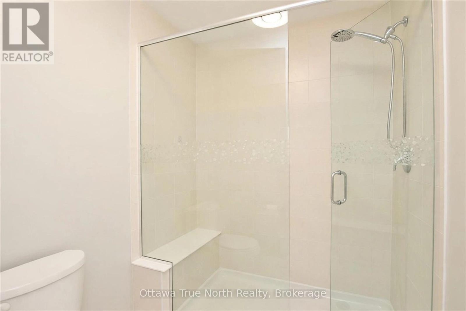 647 Gabriola Way — photo 19
