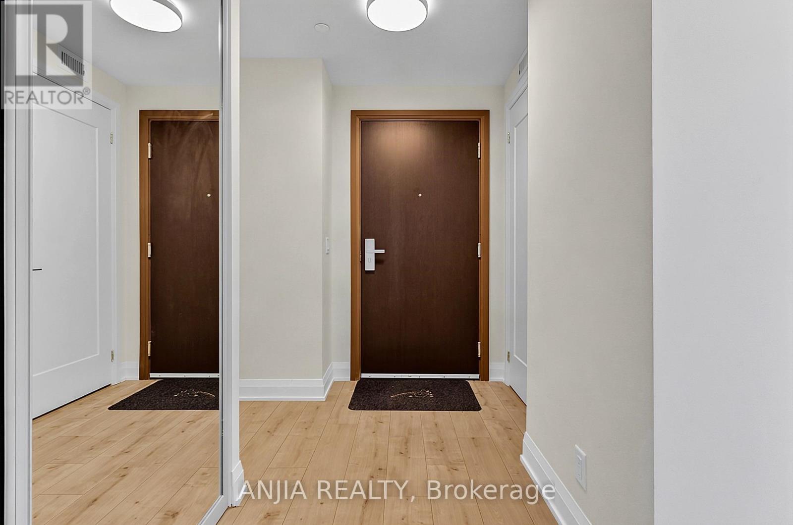 2705 - 18 WATER WALK DRIVE, Markham (Unionville) — photo 3
