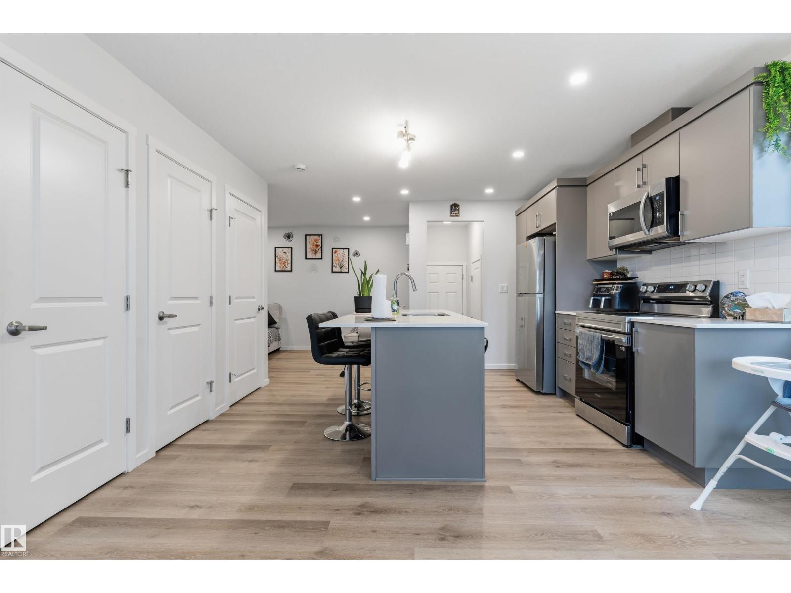 20704 19 AV NW - Image 11