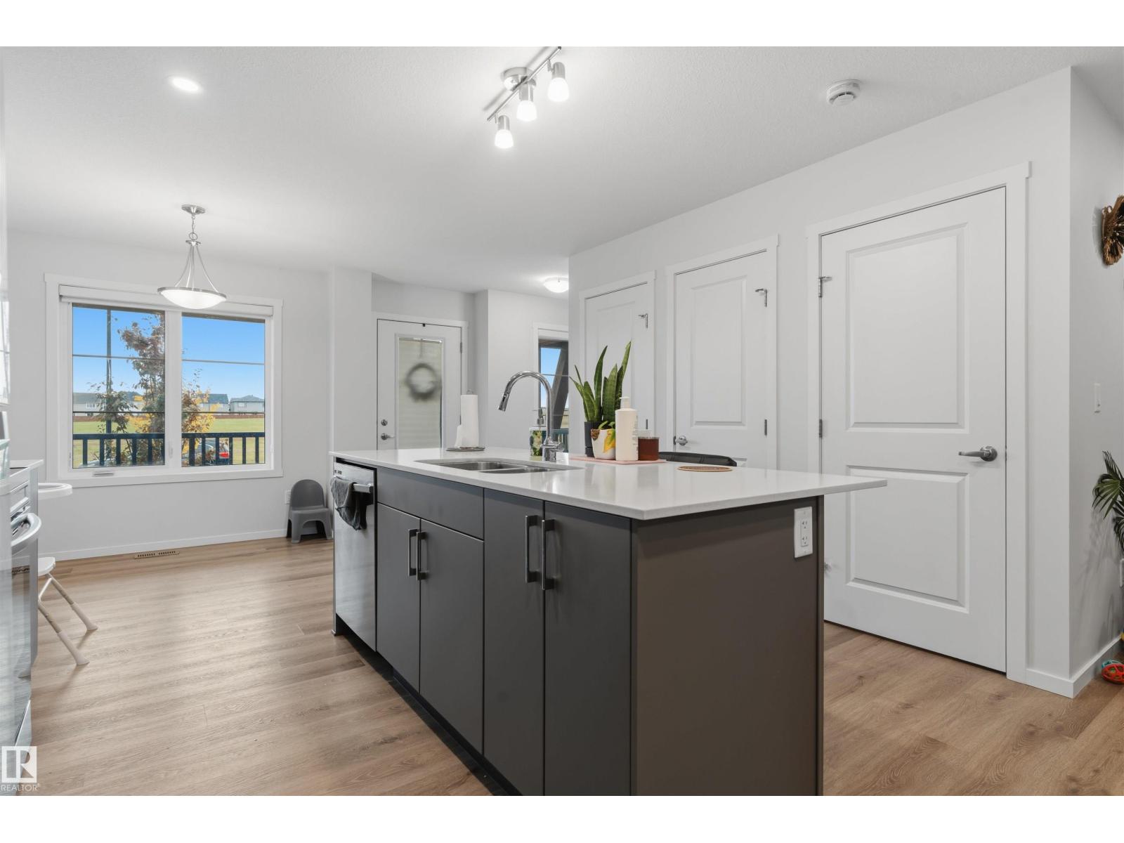 20704 19 AV NW - 12