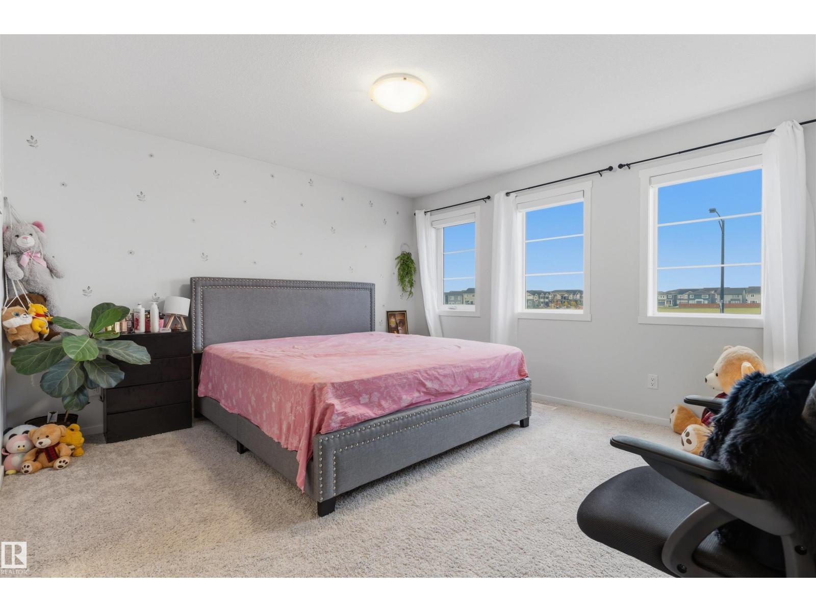 20704 19 AV NW - 18