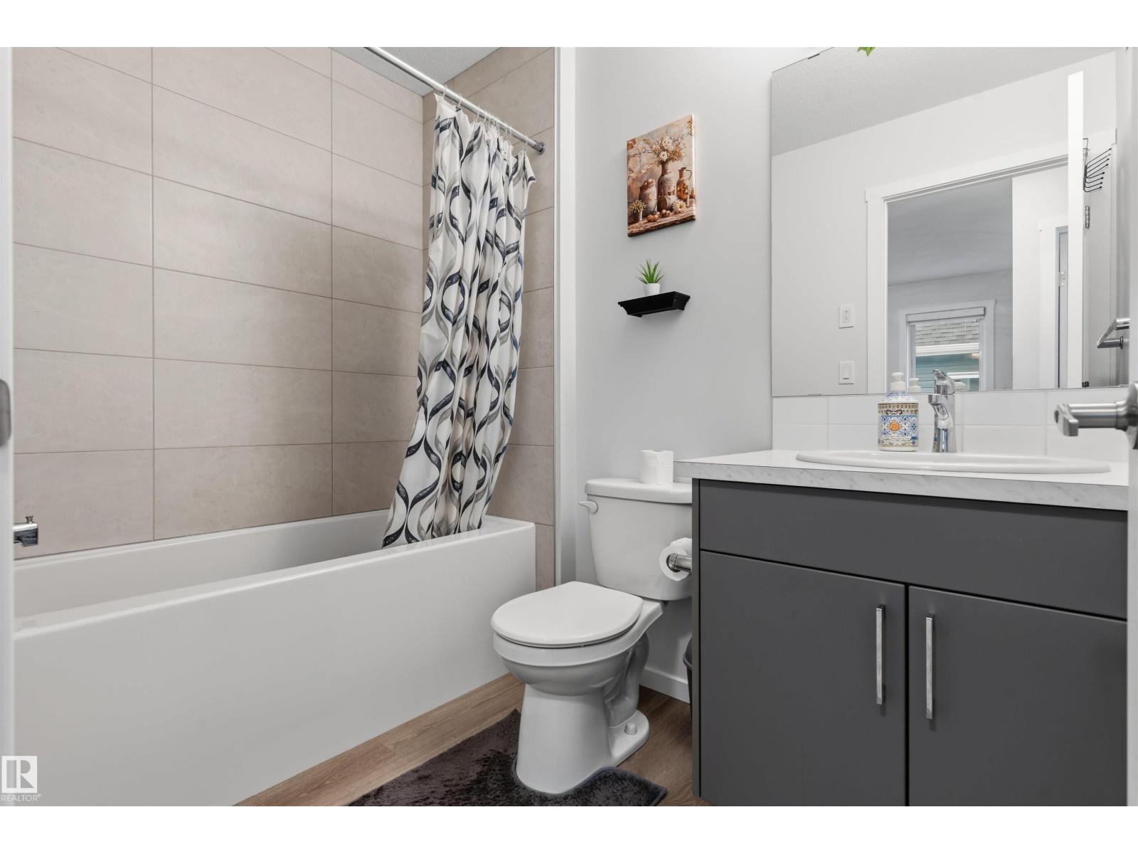20704 19 AV NW - 22